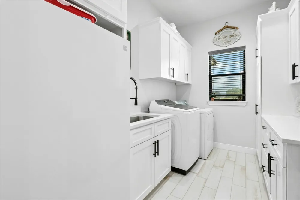 1170 Watterson Road Red Rock, TX 78662