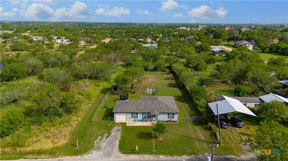505 Olive Street Jourdanton, TX 78026