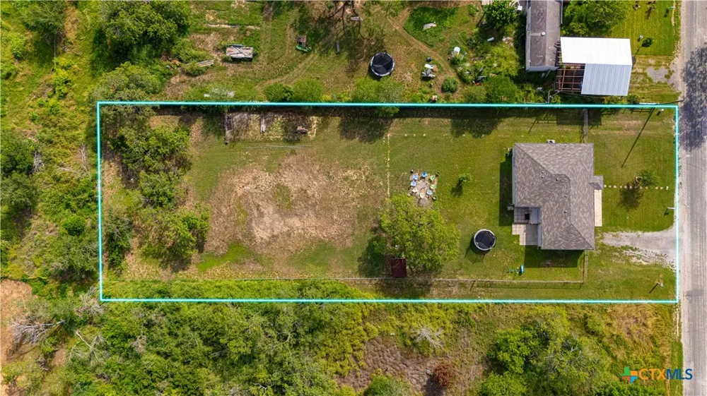 505 Olive Street Jourdanton, TX 78026