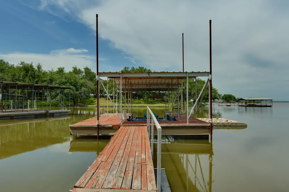 214 Island Lodges Drive Buchanan Dam, TX 78609