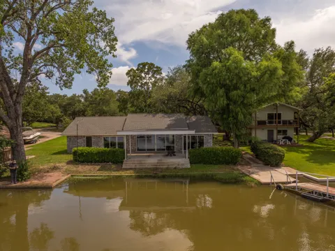 214 Island Lodges Drive