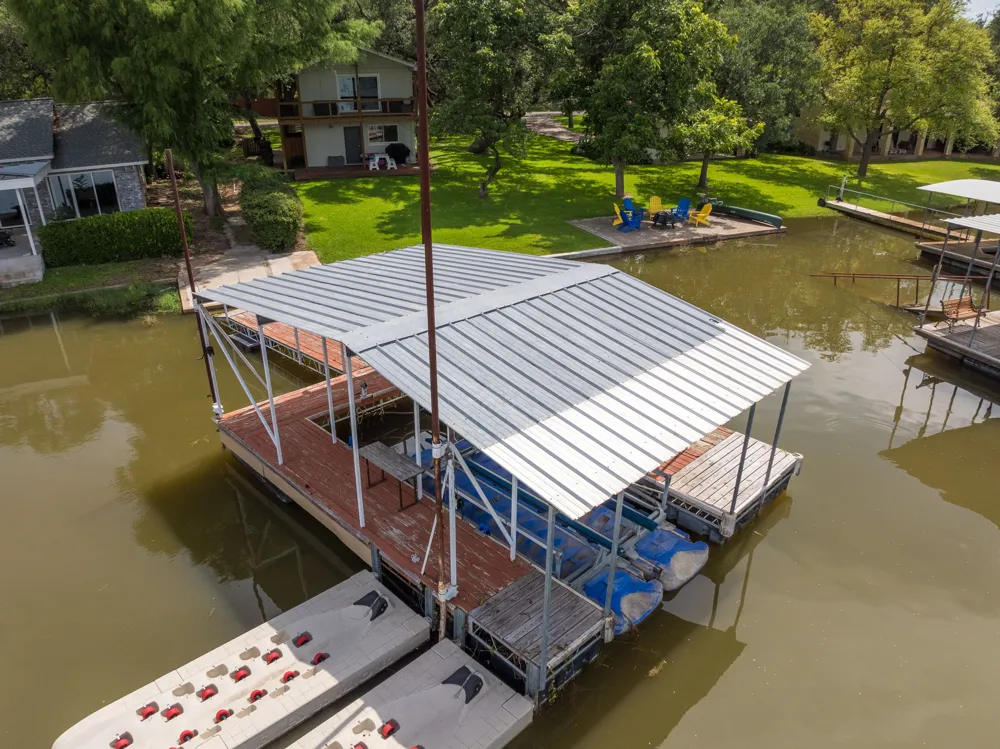 214 Island Lodges Drive Buchanan Dam, TX 78609