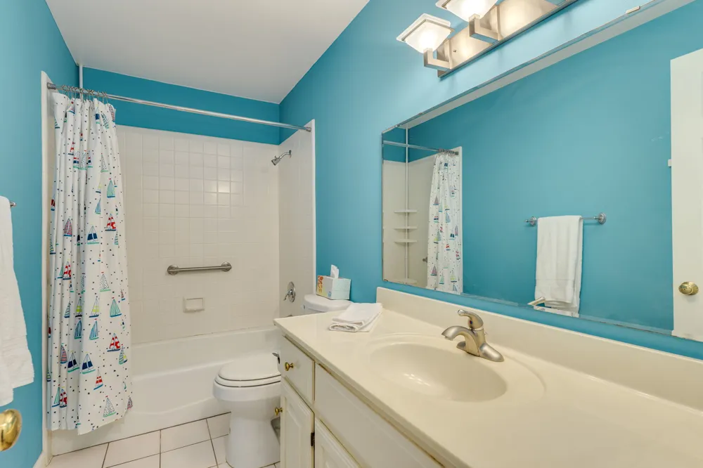 214 Island Lodges Drive Buchanan Dam, TX 78609