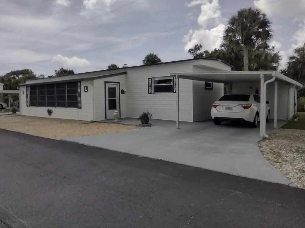 13827 S Indian River Drive #5