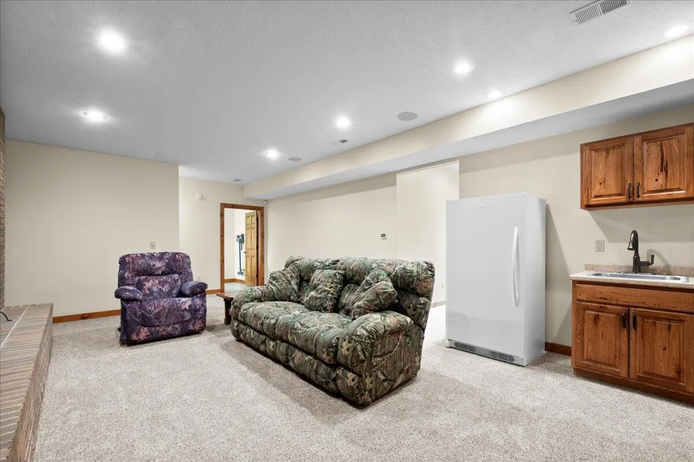 101 Wyman Road Remus, MI 49340
