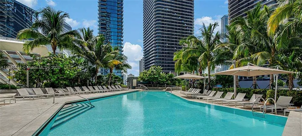 88 SW 7th St #2305 Miami, FL 33130