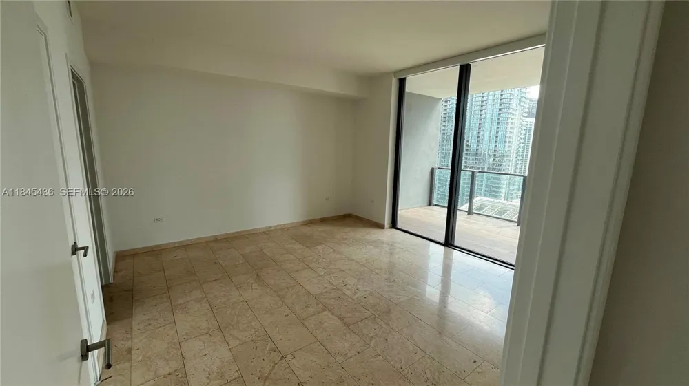 88 SW 7th St #2603 Miami, FL 33130