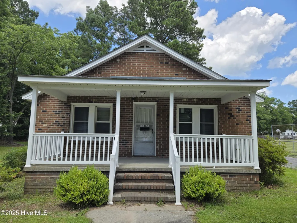 200 Martin Street Williamston, NC 27892