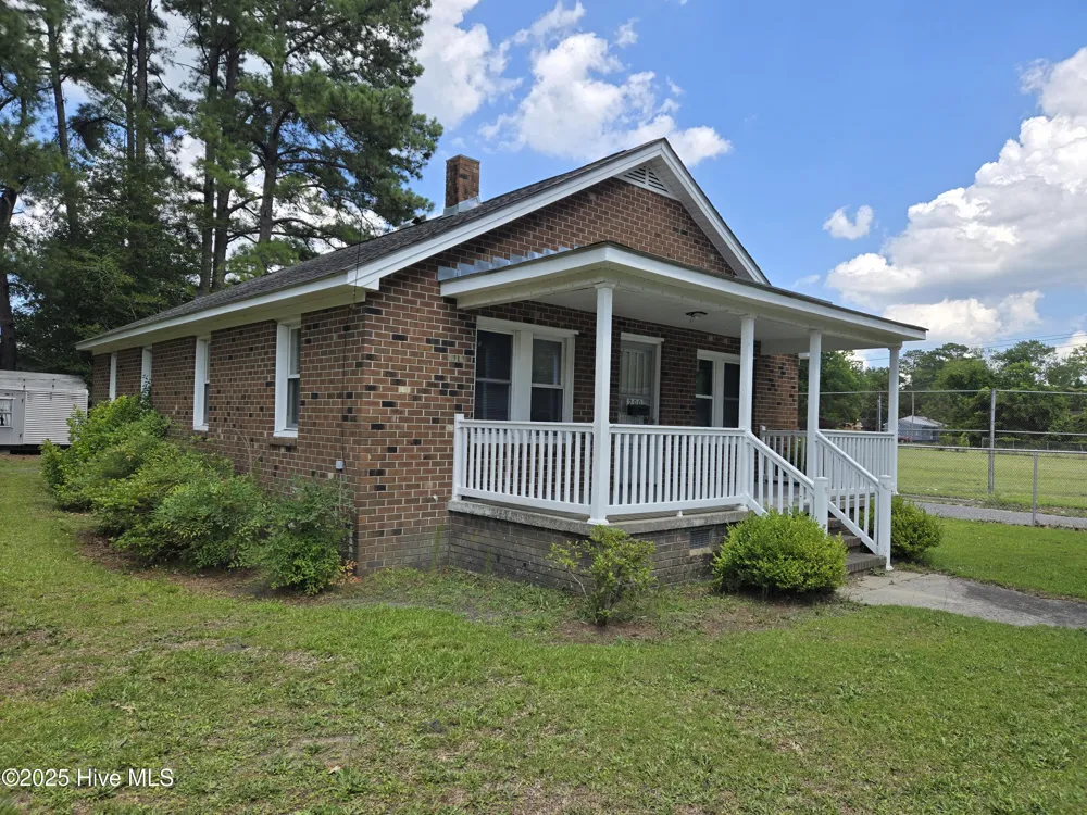 200 Martin Street Williamston, NC 27892