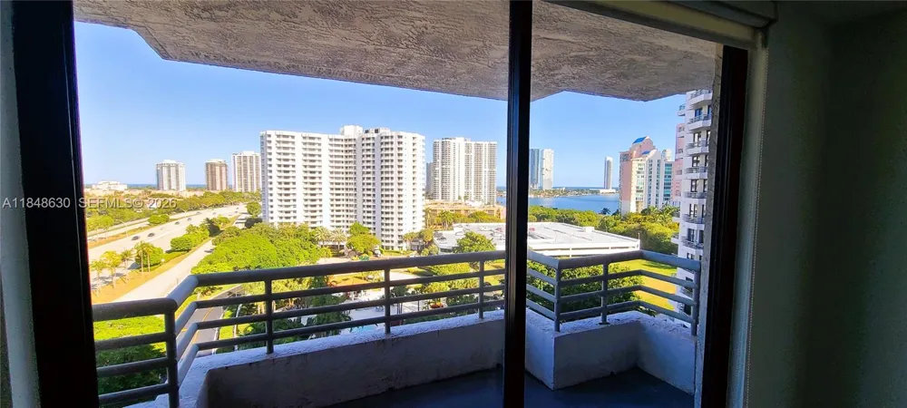 3300 NE 191 st #1207 Aventura, FL 33180