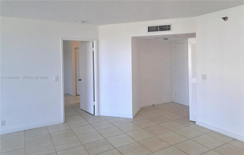 3300 NE 191 st #1207 Aventura, FL 33180