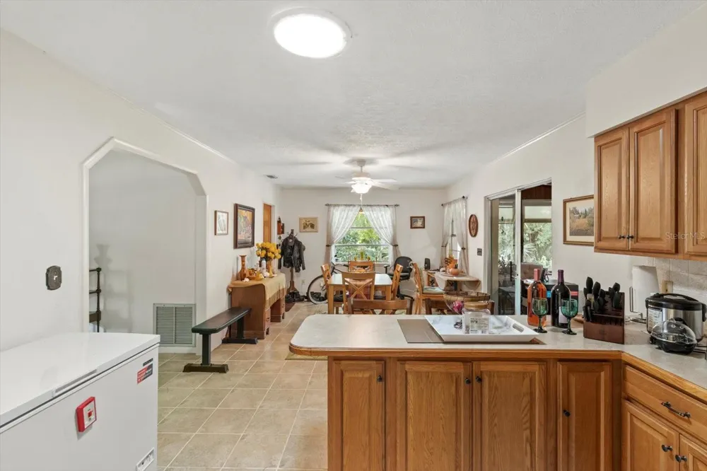 516 S TUCK POINT Inverness, FL 34450