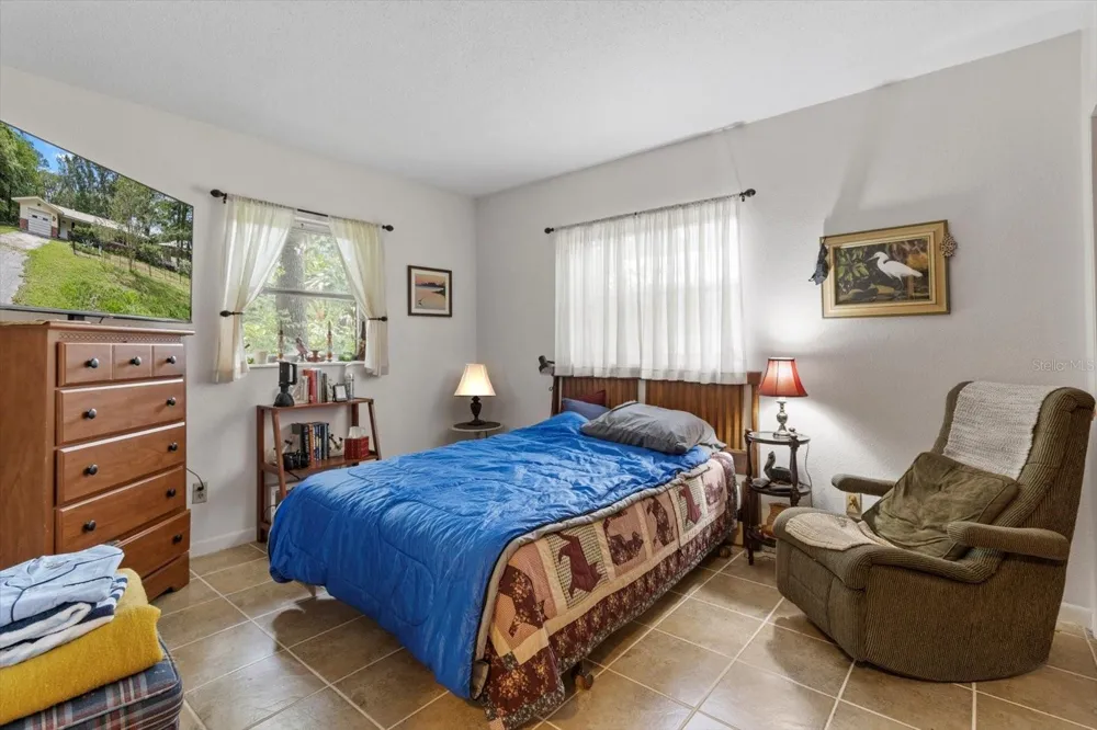 516 S TUCK POINT Inverness, FL 34450