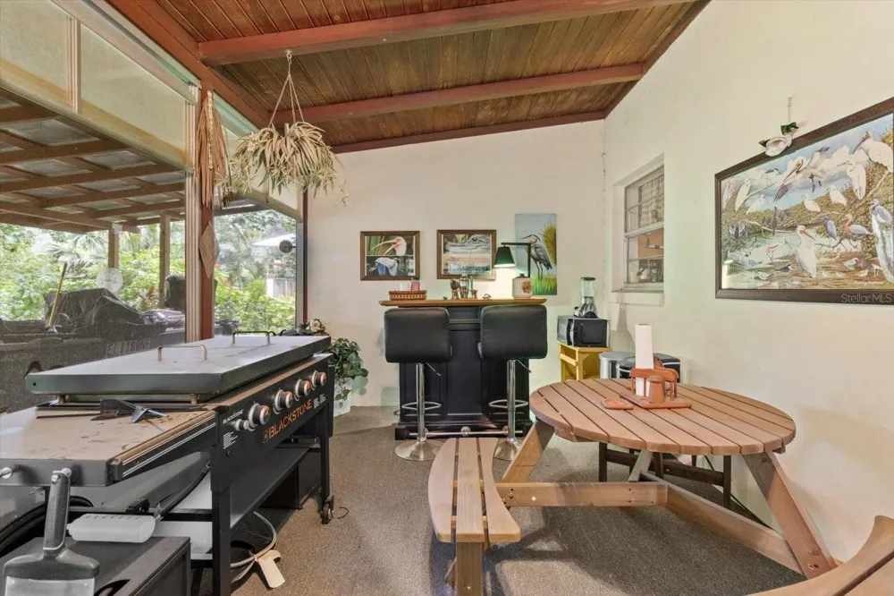 516 S TUCK POINT Inverness, FL 34450