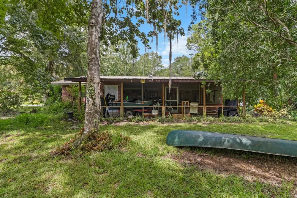 516 S TUCK POINT Inverness, FL 34450