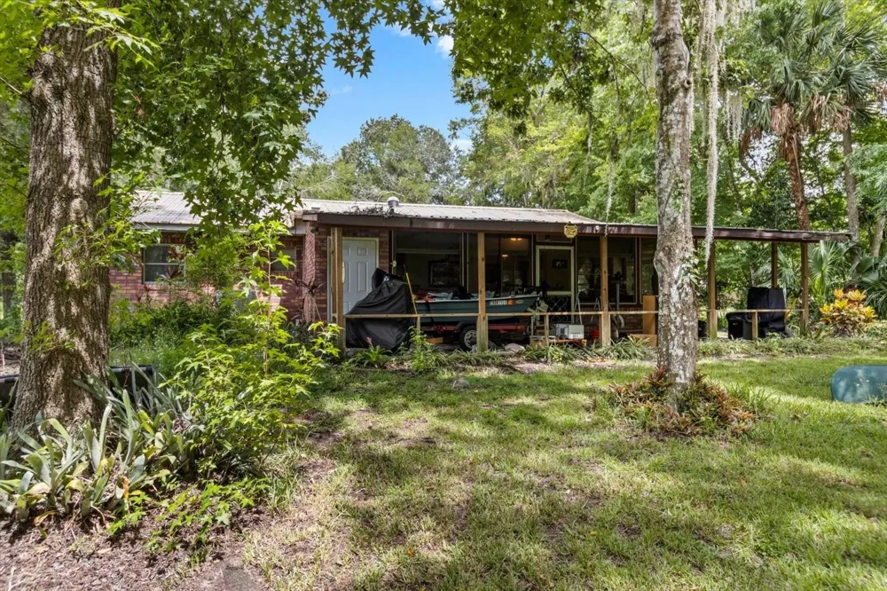 516 S TUCK POINT Inverness, FL 34450