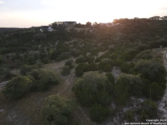 479 Canyon Rim Helotes, TX 78023