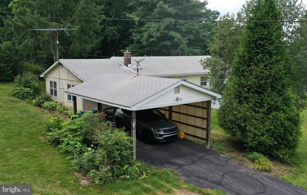 500 DUNMORE RIDGE ROAD Augusta, WV 26704