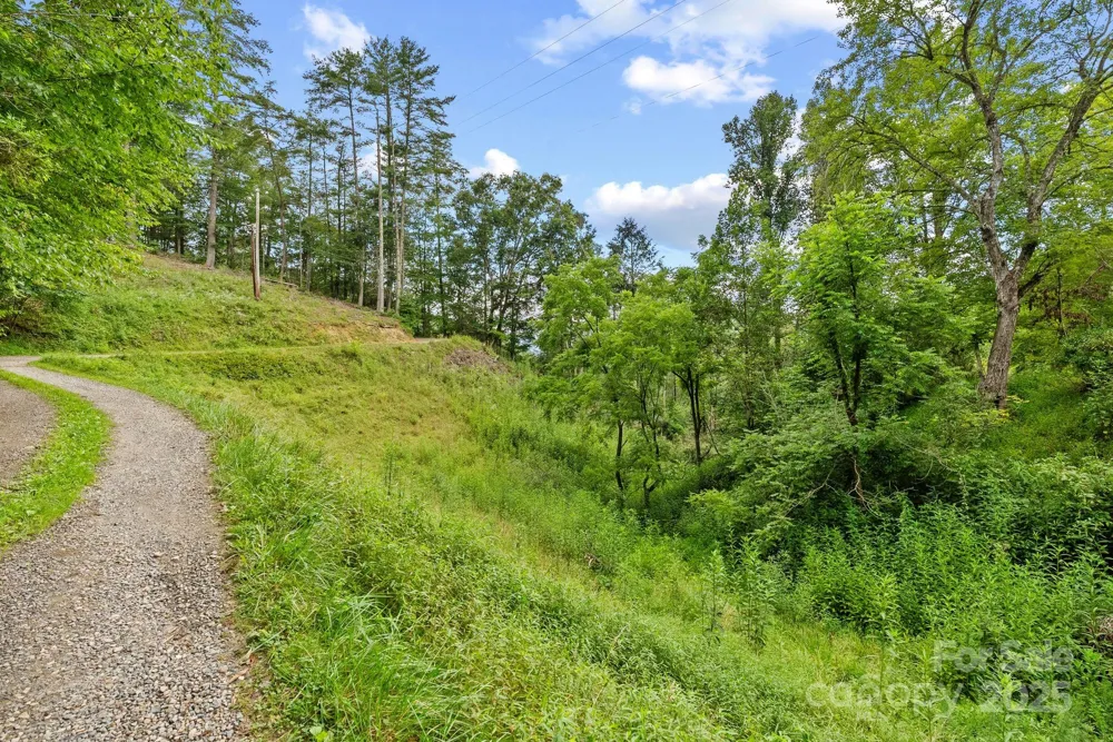 530 Rebel Ridge Road Marshall, NC 28753