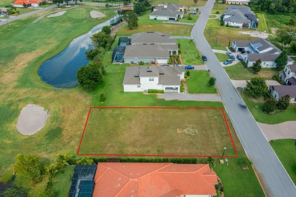 LIVE OAK DRIVE Tavares, FL 32778
