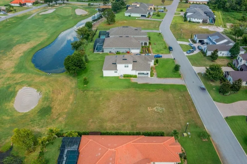 LIVE OAK DRIVE Tavares, FL 32778