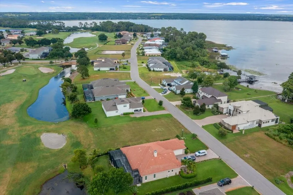 LIVE OAK DRIVE Tavares, FL 32778