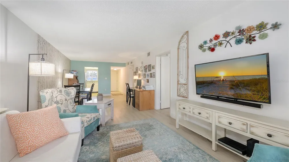 3845 LAKE BAYSHORE DRIVE #F103 Bradenton, FL 34205