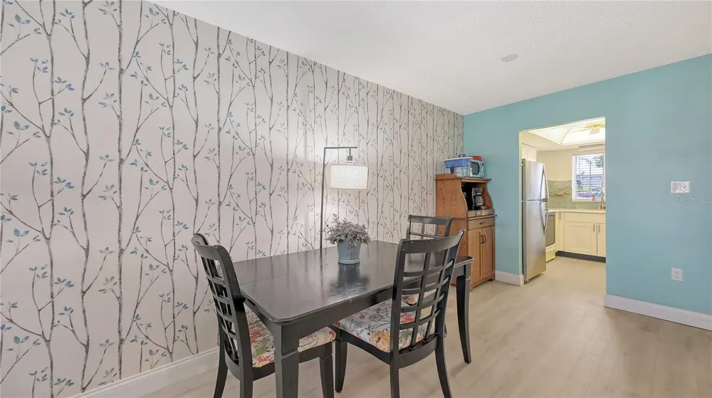 3845 LAKE BAYSHORE DRIVE #F103 Bradenton, FL 34205