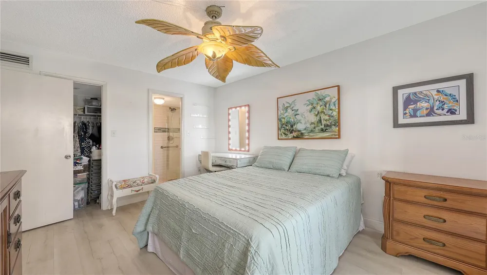3845 LAKE BAYSHORE DRIVE #F103 Bradenton, FL 34205