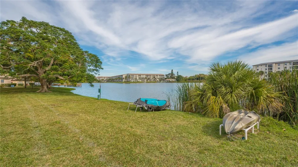 3845 LAKE BAYSHORE DRIVE #F103 Bradenton, FL 34205