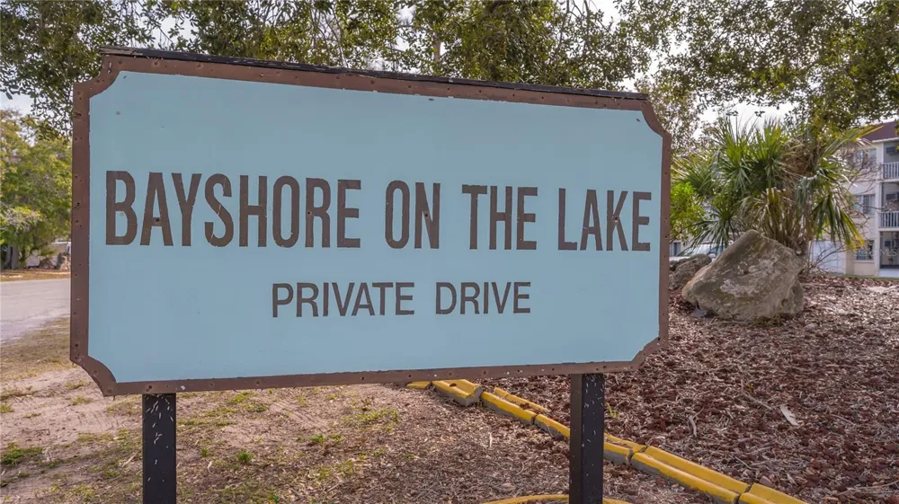 3845 LAKE BAYSHORE DRIVE #F103 Bradenton, FL 34205
