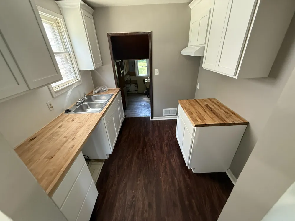 26655 Rosewood Street Roseville, MI 48066