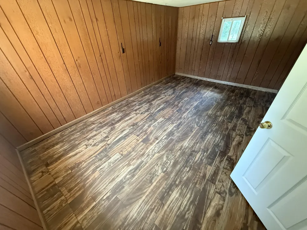 26655 Rosewood Street Roseville, MI 48066