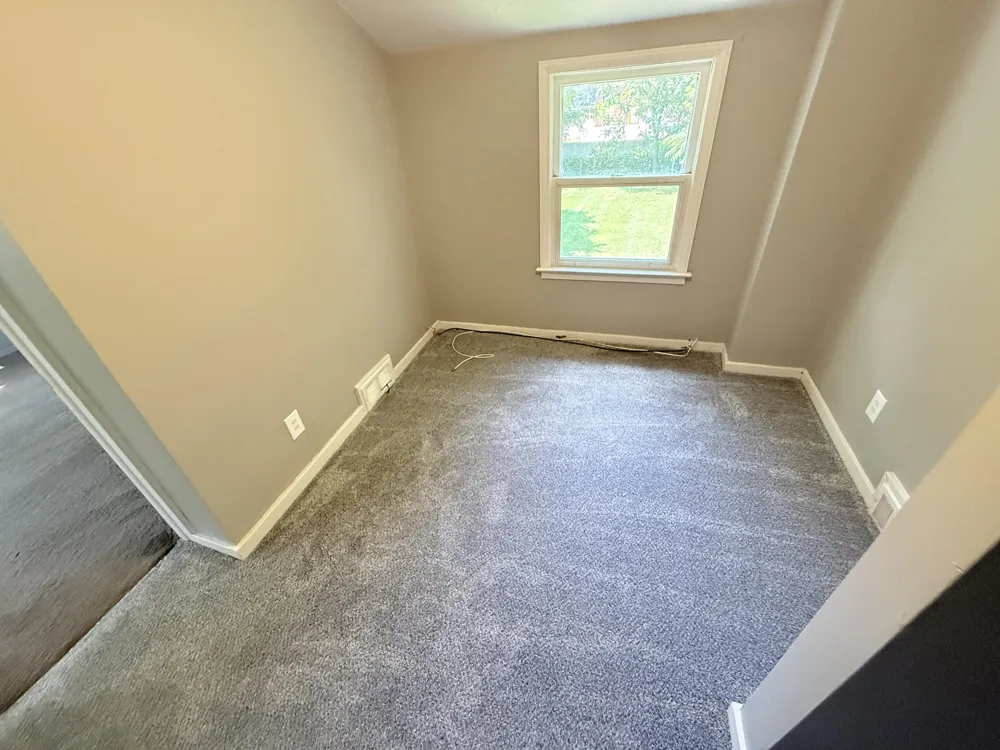 26655 Rosewood Street Roseville, MI 48066