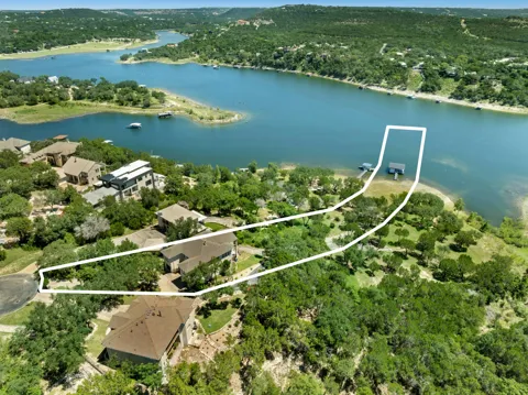 17902 Crystal Cove