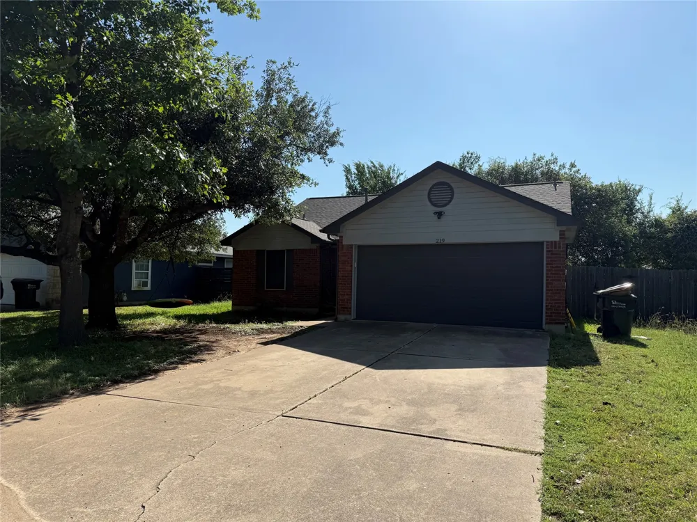 219 Juniper Drive Georgetown, TX 78626