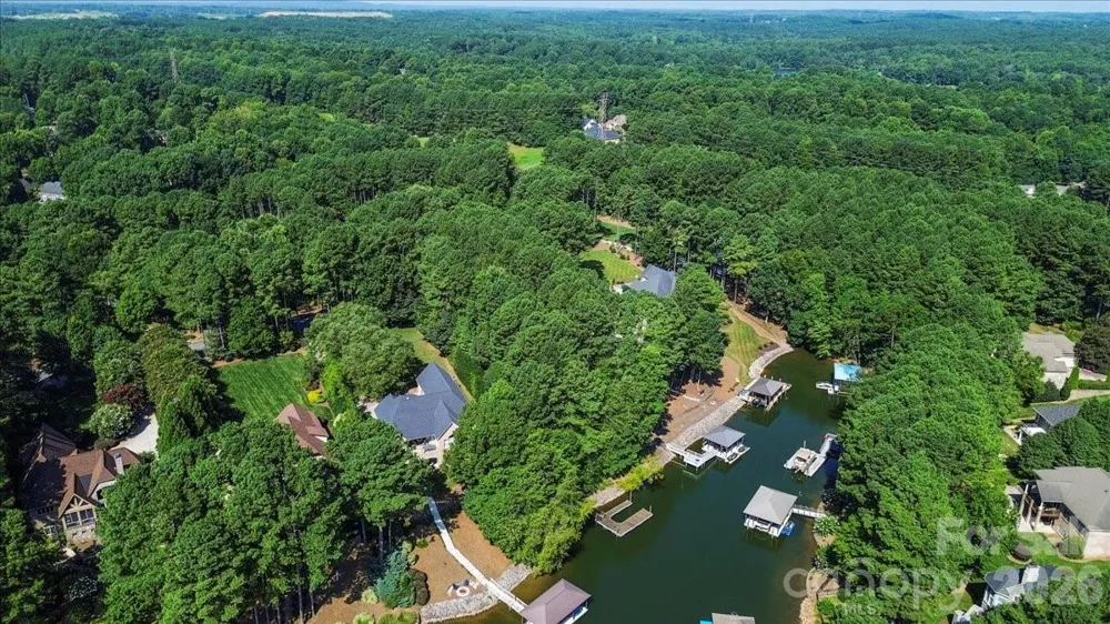 9178 Fair Oak Drive Sherrills Ford, NC 28673