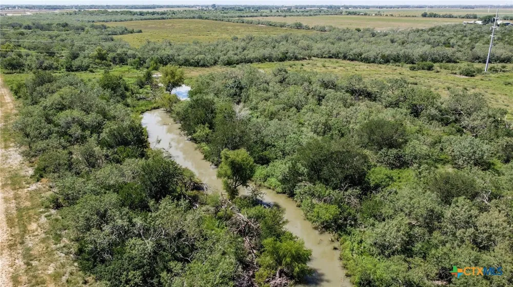 E FM 78 Marion, TX 78124