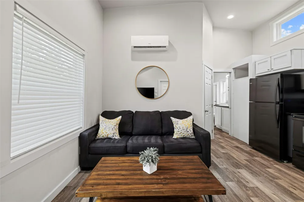 257 County Road 278 Unit D Road #D Liberty Hill, TX 78642