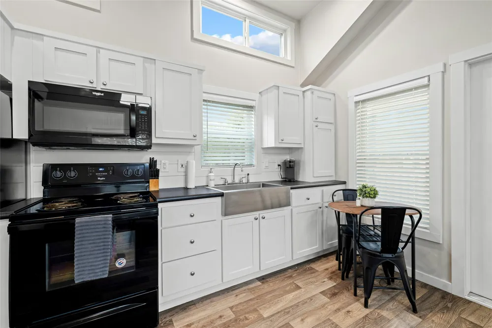 257 County Road 278 Unit D Road #D Liberty Hill, TX 78642