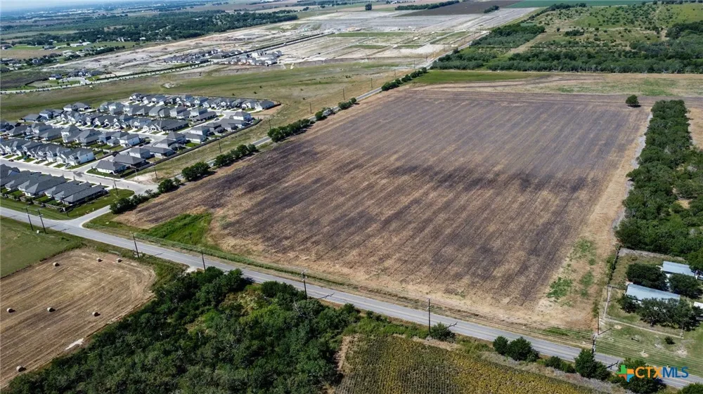 Santa Clara Road Marion, TX 78124