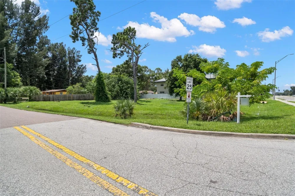 5670 ROOSEVELT BOULEVARD ##4 Clearwater, FL 33760