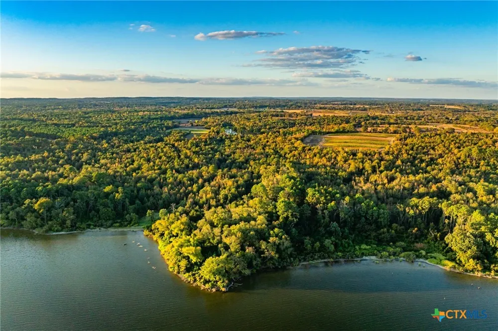 County Road 3411 Chandler, TX 75758