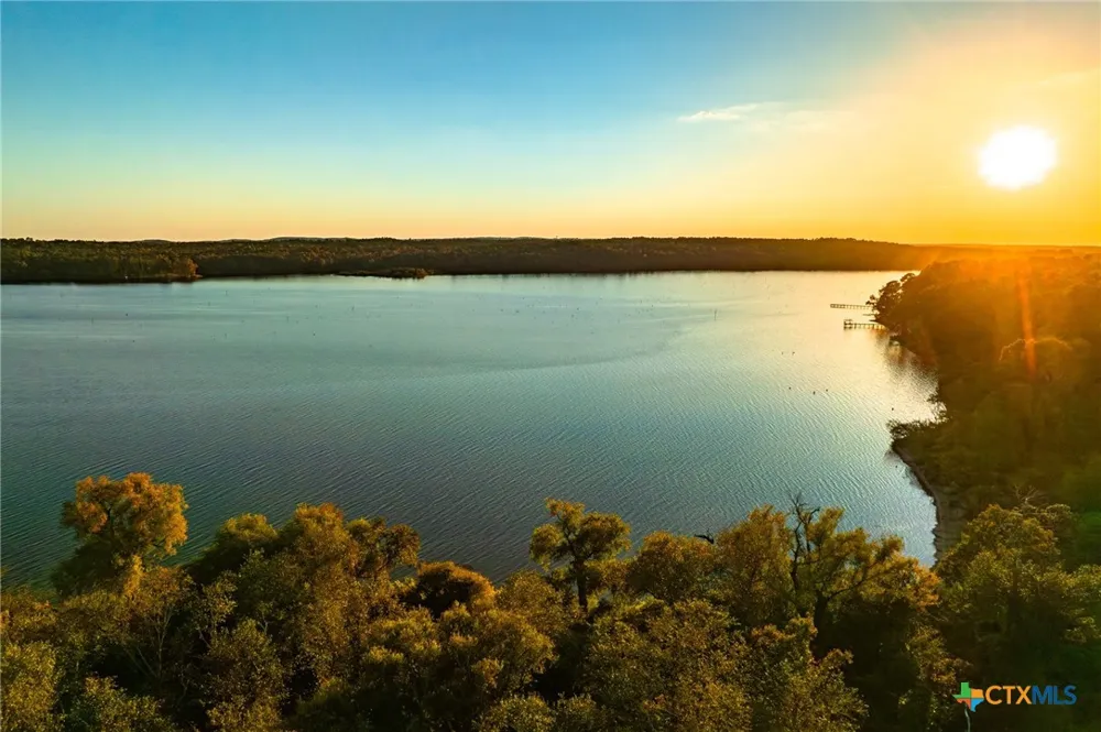 County Road 3411 Chandler, TX 75758