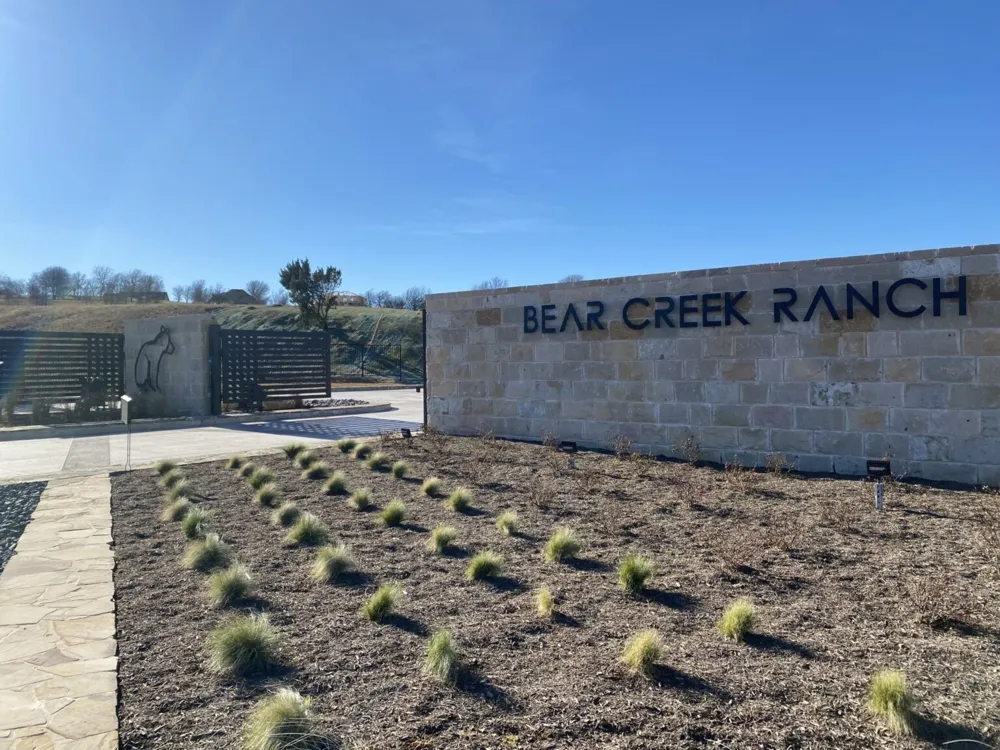 2032 Hidden Bluff Aledo, TX 76008