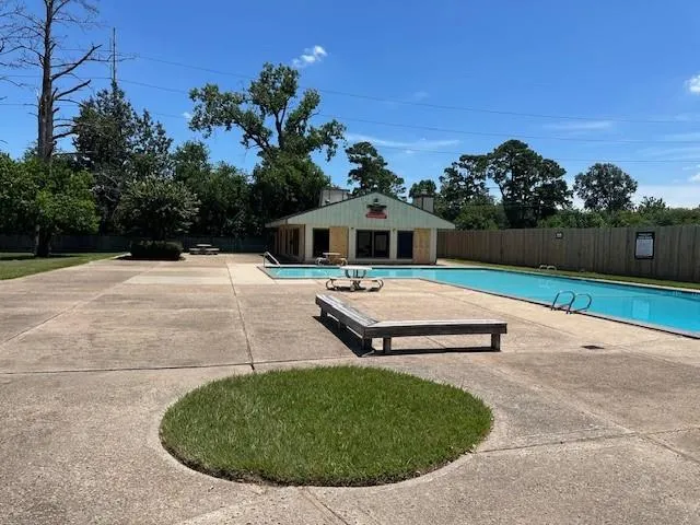 5662 Birchmont Drive #A Houston, TX 77091