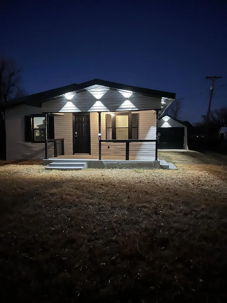 111 2nd Street McLean, TX 79061