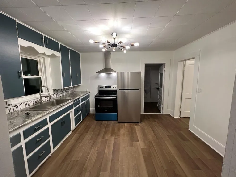 111 2nd Street McLean, TX 79061