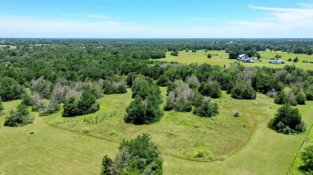 9945 Oxford Cemetery Road Madisonville, TX 77864