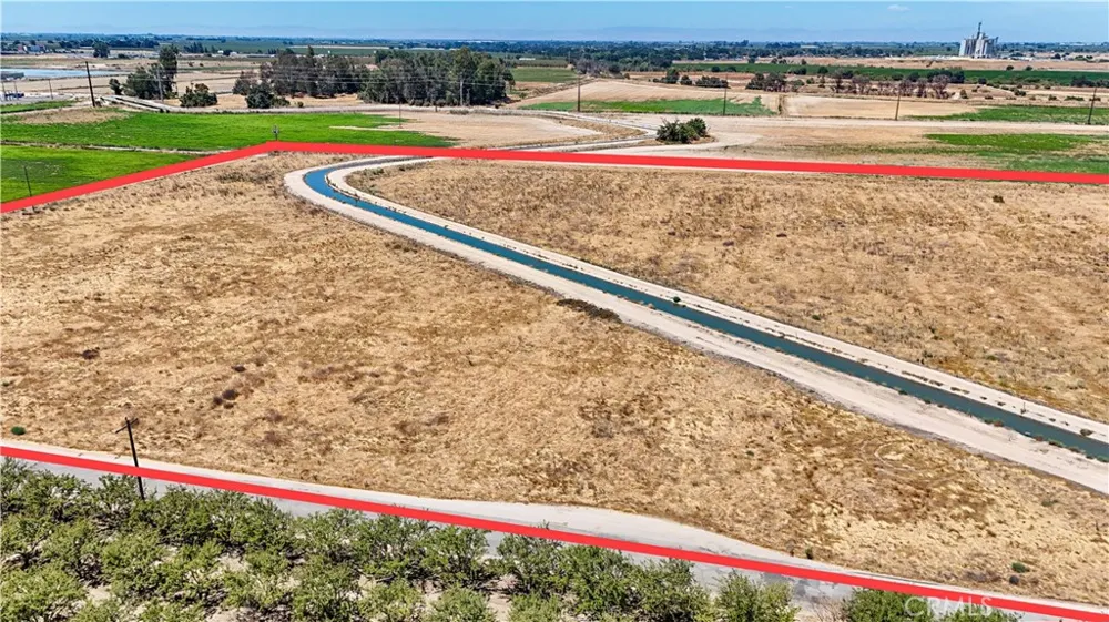 1777 Bird Livingston, CA 95334